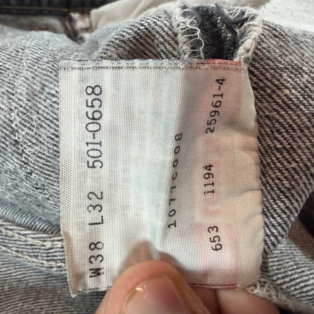 Levis 501 Mens 38x32 Faded Black Straight Leg Button Fly Jeans Made in USA